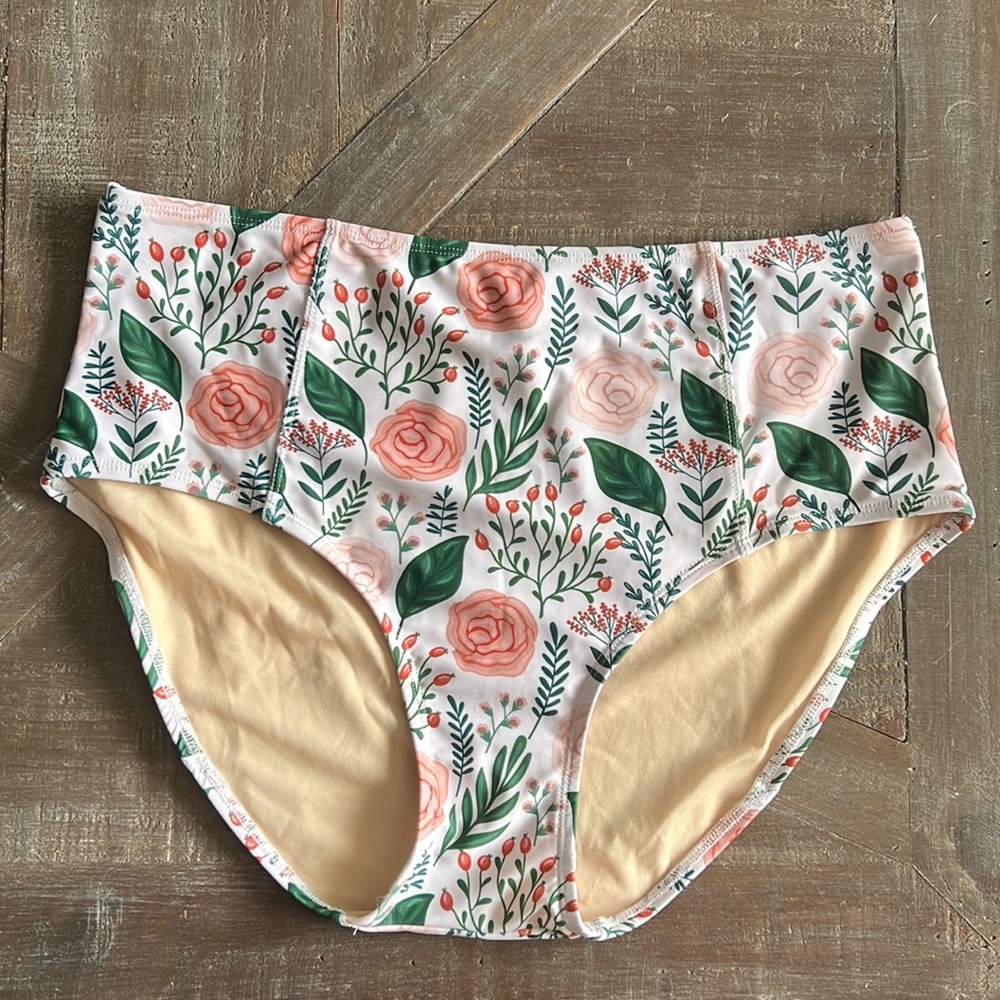 NWOT Lime Riki HIGH WAISTED swim plus bottoms